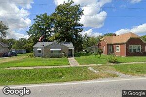 208 S Washington St, Geff, IL 62842