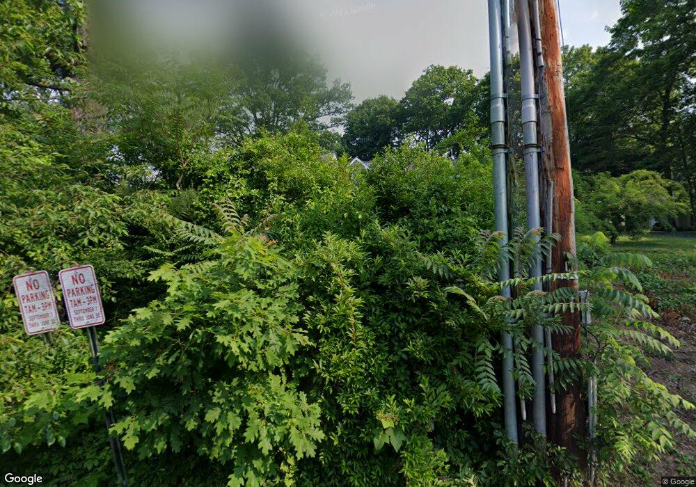 10 North Place, Chappaqua, NY 10514 - photo 1