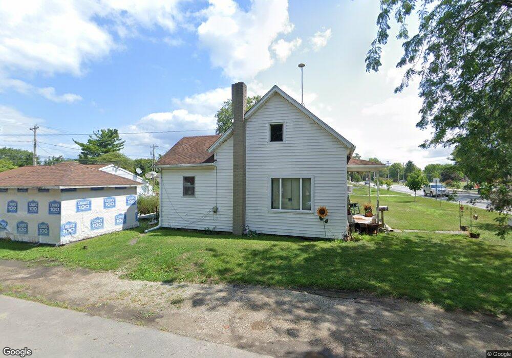 605 E Main St, Berne, IN 46711 - photo 1