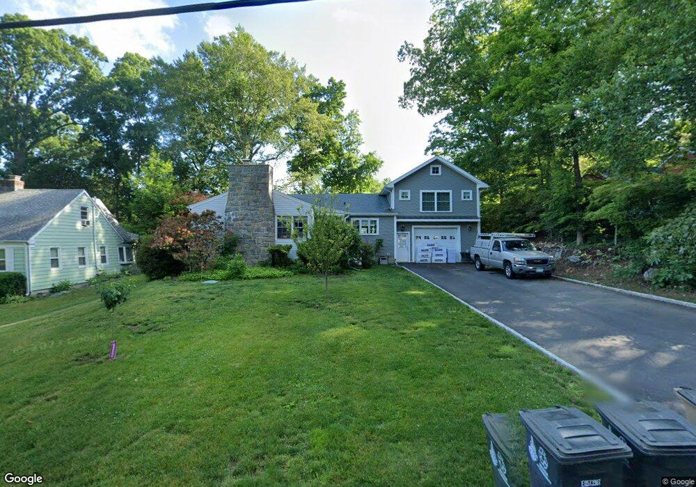 96 Dannell Dr, Stamford, CT 06905 - photo 1