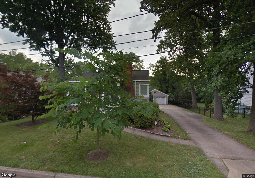 1002 Madison Ln, Falls Church, VA 22046 - photo 1