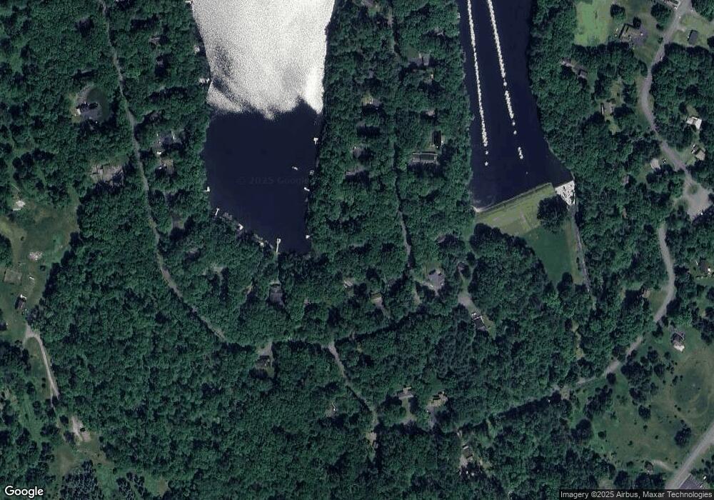 110 Hemlock Point Ct, Hawley, PA 18428 - photo 1