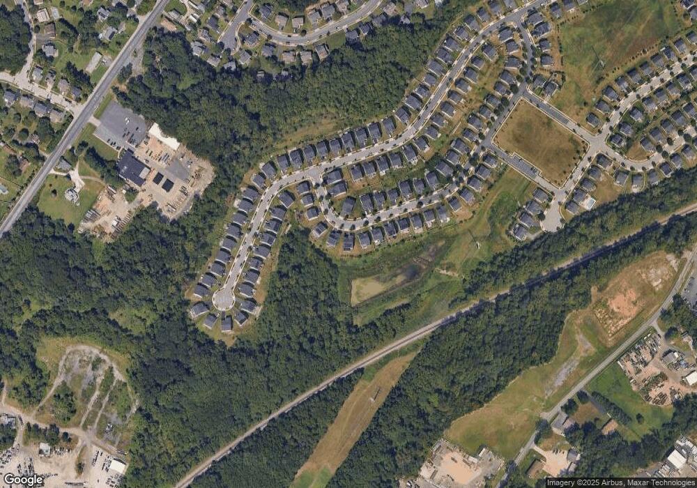 5611 Crescent Ridge Dr, White Marsh, MD 21162 - photo 1