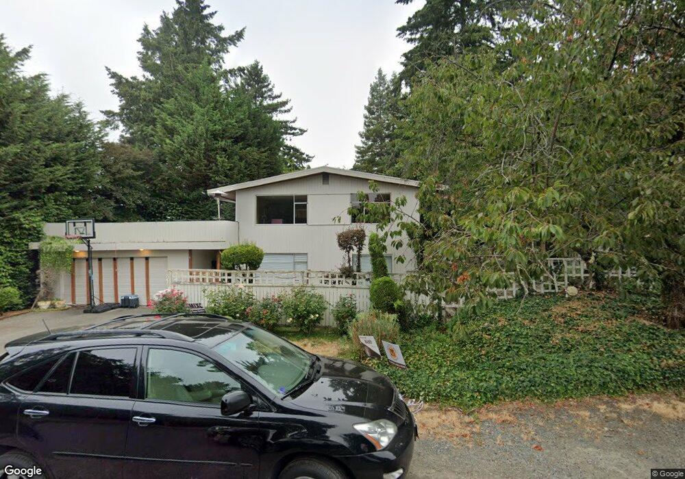 6016 SE 27th St, Mercer Island, WA 98040 - photo 1