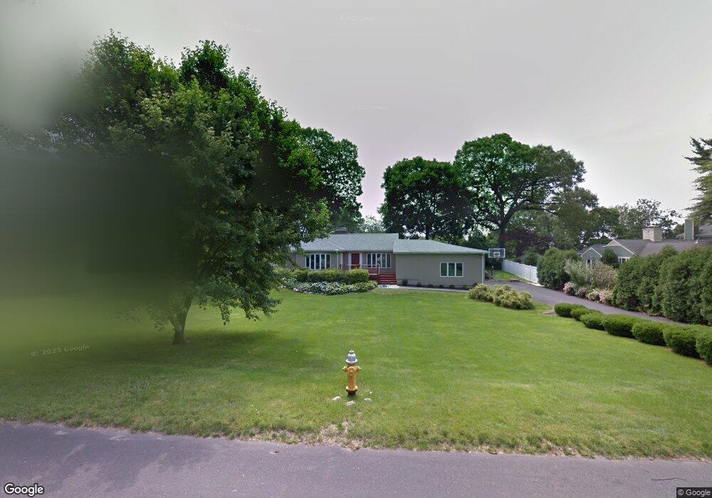 43 Webb Rd, Fairfield, CT 06825 - photo 1