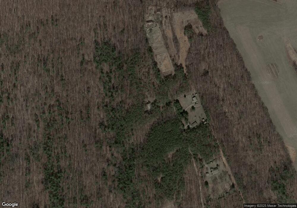 135 Glacier Ln, New Bloomfield, PA 17068 - photo 1