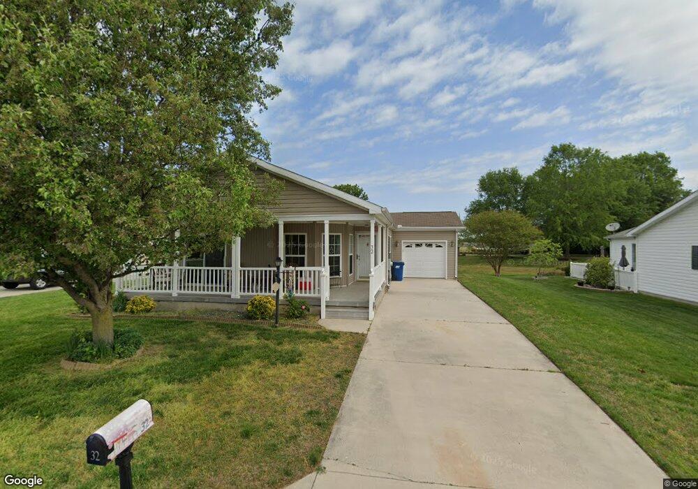 32 Aaron Ln unit 3, Camden, DE 19934 - photo 1