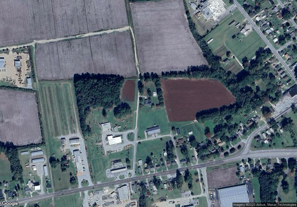 200 Chesson Dr, Williamston, NC 27892 - photo 1