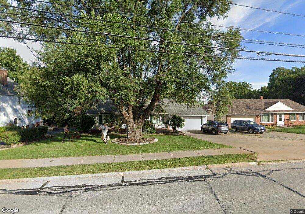 28945 Ridge Rd, Wickliffe, OH 44092 - photo 1