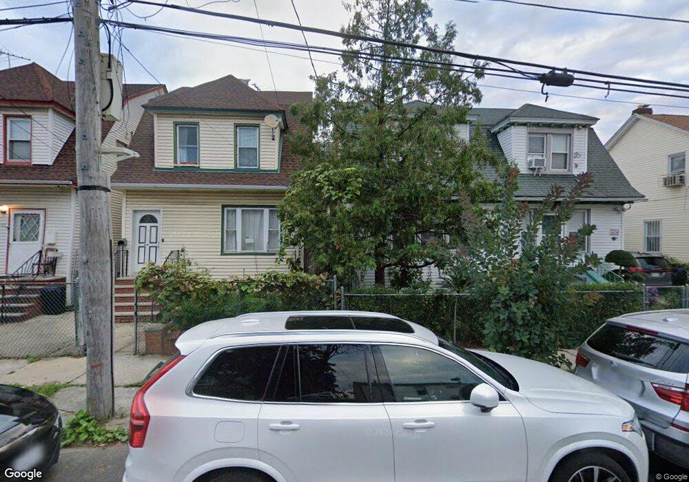 8791 112th St, Richmond Hill, NY 11418 - photo 1