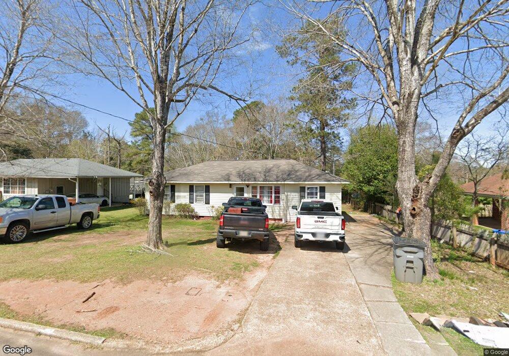 110 Bonaventure Dr, Lagrange, GA 30241 - photo 1