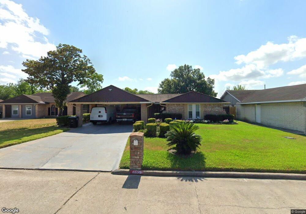 8606 Iron Liege Ct, Houston, TX 77088 - photo 1