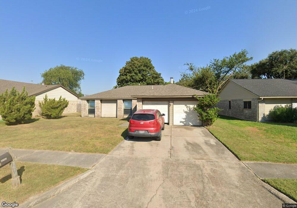 3474 Garden Grove Dr, Houston, TX 77066 - photo 1