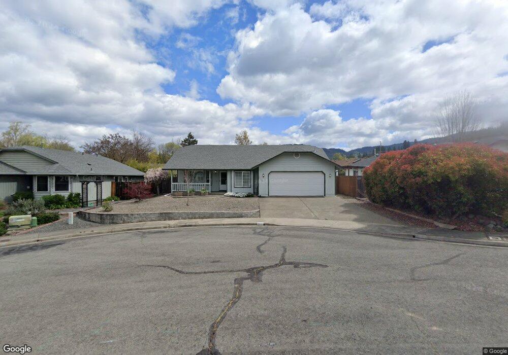 103 Sweetbriar Cir, Grants Pass, OR 97527 - photo 1