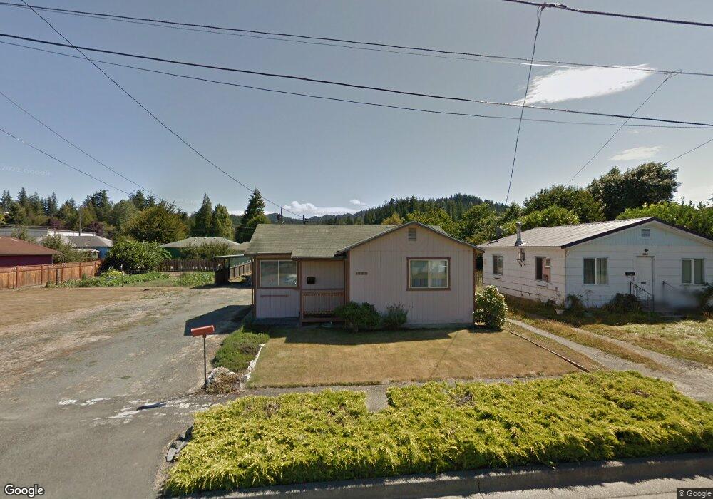 1029 Herman St, Myrtle Point, OR 97458 - photo 1
