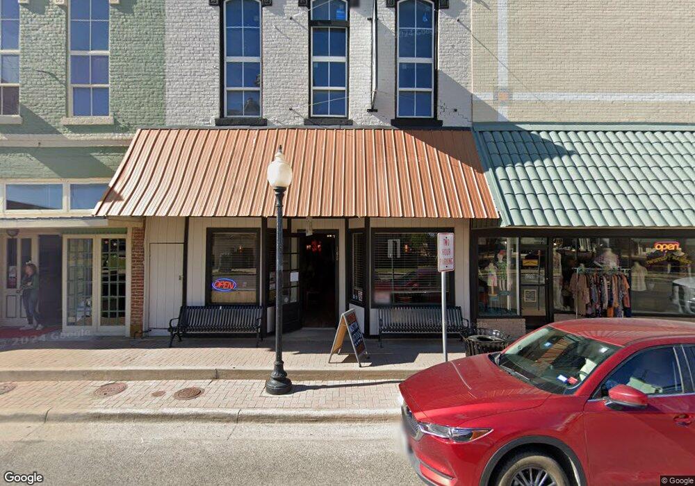 105 W California St, Gainesville, TX 76240 - photo 1