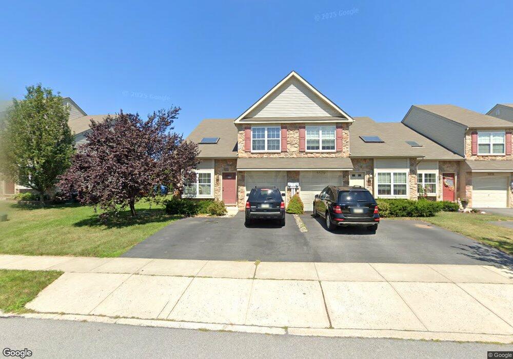 5579 Stonecroft Ln, Allentown, PA 18106 - photo 1