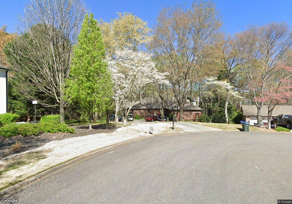 315 Saddle Creek Cir, Roswell, GA 30076 - photo 1