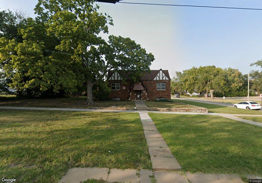 600 SW 8th Ave, Topeka, KS 66603 - photo 1