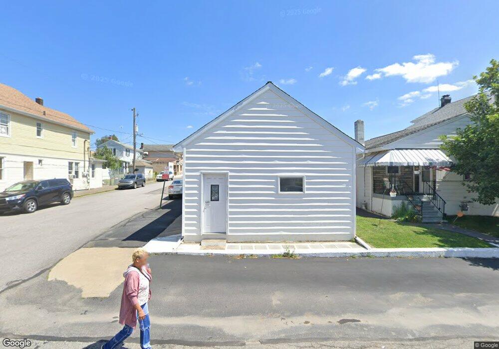 859 N Locust St, Hazleton, PA 18201 - photo 1