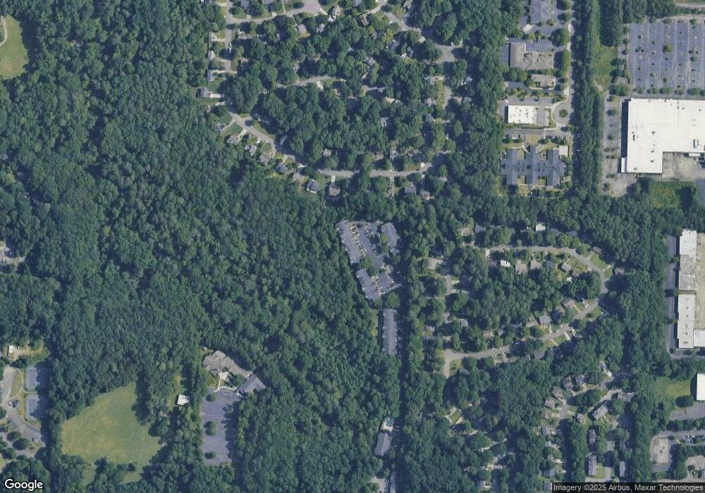 414 Streamside Dr unit 425, Roswell, GA 30076 - photo 1