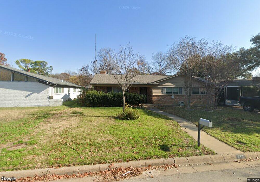 912 Livingston Dr, Hurst, TX 76053 - photo 1