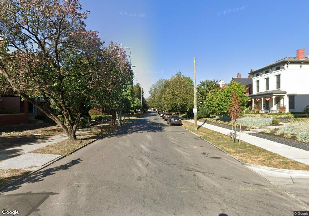 39 W 3rd Ave, Columbus, OH 43201 - photo 1