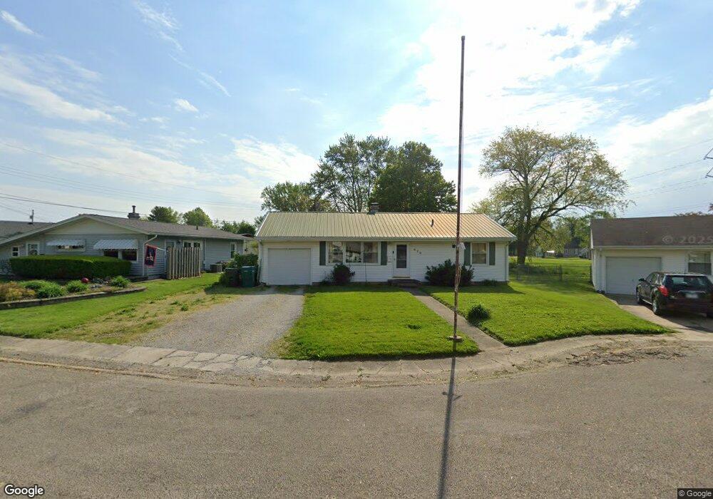 416 Parkview Ave, Mattoon, IL 61938 - photo 1