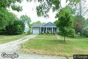 342 E Wall St, Moweaqua, IL 62550