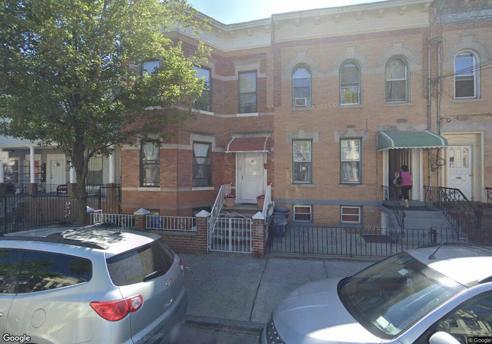 22 Grant Ave, Brooklyn, NY 11208 - photo 1