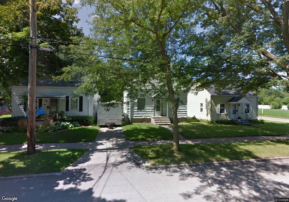 1737 Glenrose Ave, Lansing, MI 48915 - photo 1