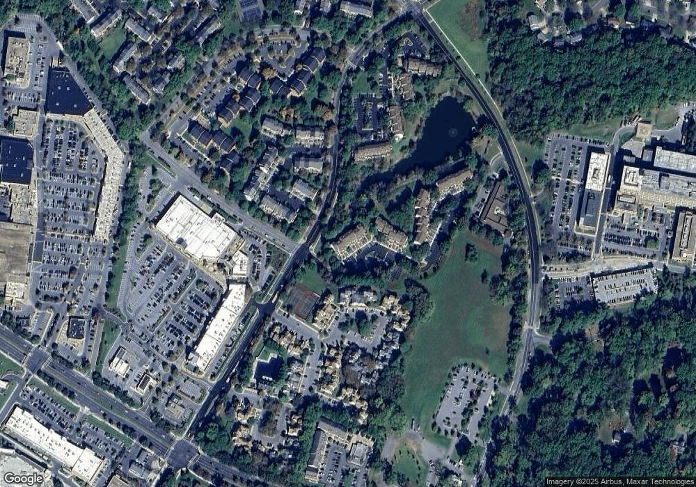 18116 Windsor Hill Dr, Olney, MD 20832 - photo 1