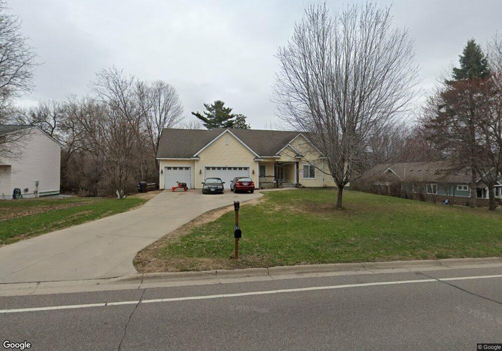 4905 Williston Rd, Minnetonka, MN 55345 - photo 1