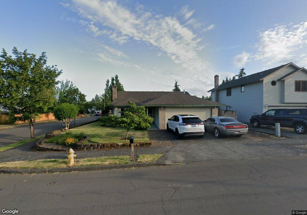 330 SE 16th Ct, Troutdale, OR 97060 - photo 1