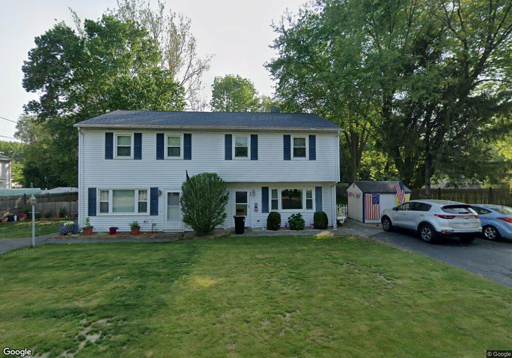 22 Robert St, Uxbridge, MA 01569 - photo 1