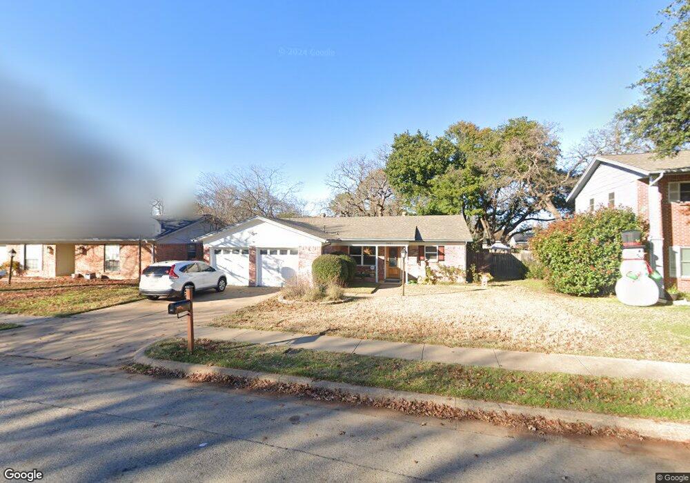 2021 Chattanooga Dr, Bedford, TX 76022 - photo 1