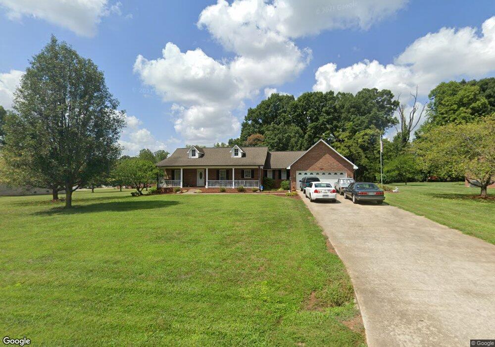 172 Seven Springs Loop, Statesville, NC 28625 - photo 1