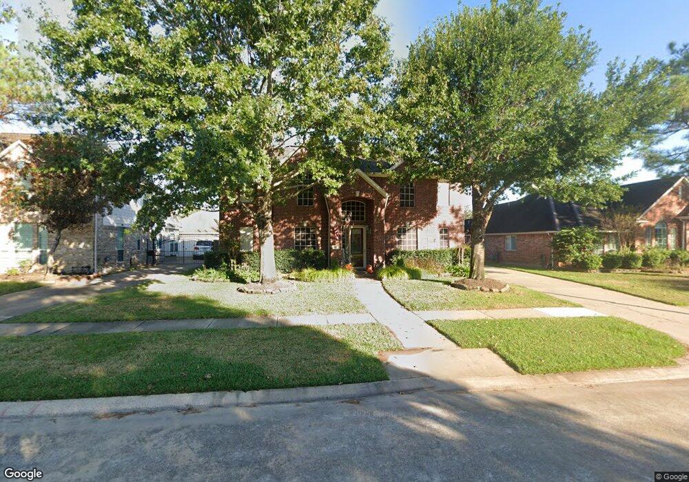 9022 Sunny Ridge Dr, Houston, TX 77095 - photo 1