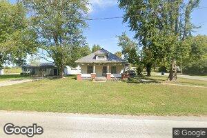 901 Central Ave, Cisne, IL 62823
