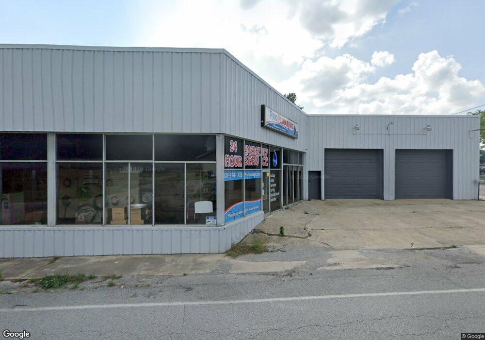 302 S Spring St, Manchester, TN 37355 - photo 1