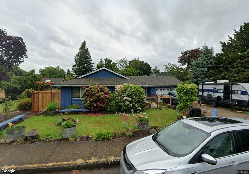 2552 Erin Way, Eugene, OR 97408 - photo 1