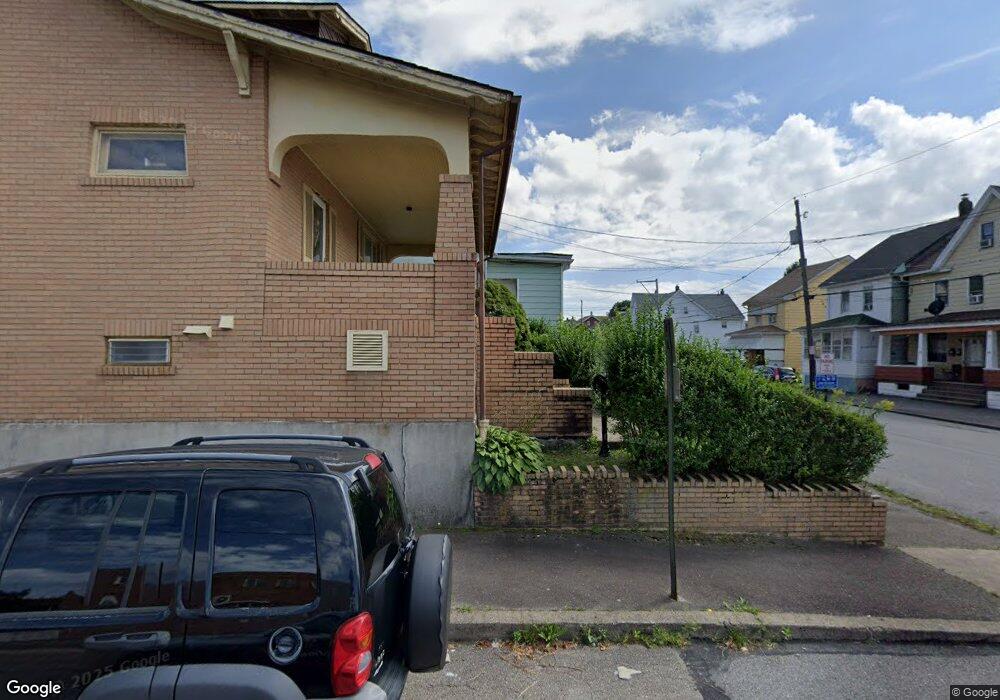 739 N Vine St, Hazleton, PA 18201 - photo 1