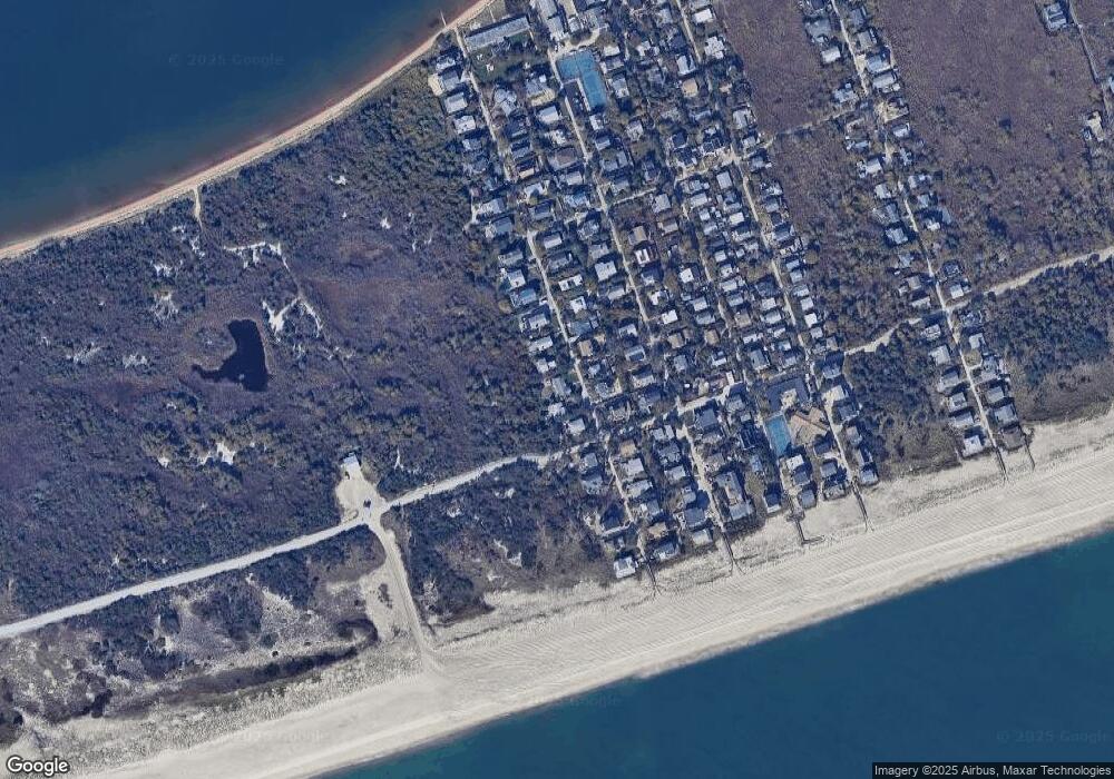 46 W Lighthouse Wlk Walk, Bay Shore, NY 11706 - photo 1