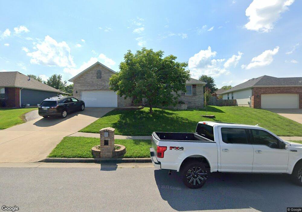 587 S Carriage Crossing, Nixa, MO 65714 - photo 1