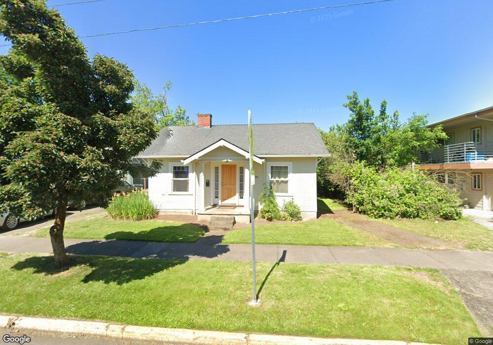1670 Patterson St, Eugene, OR 97401 - photo 1