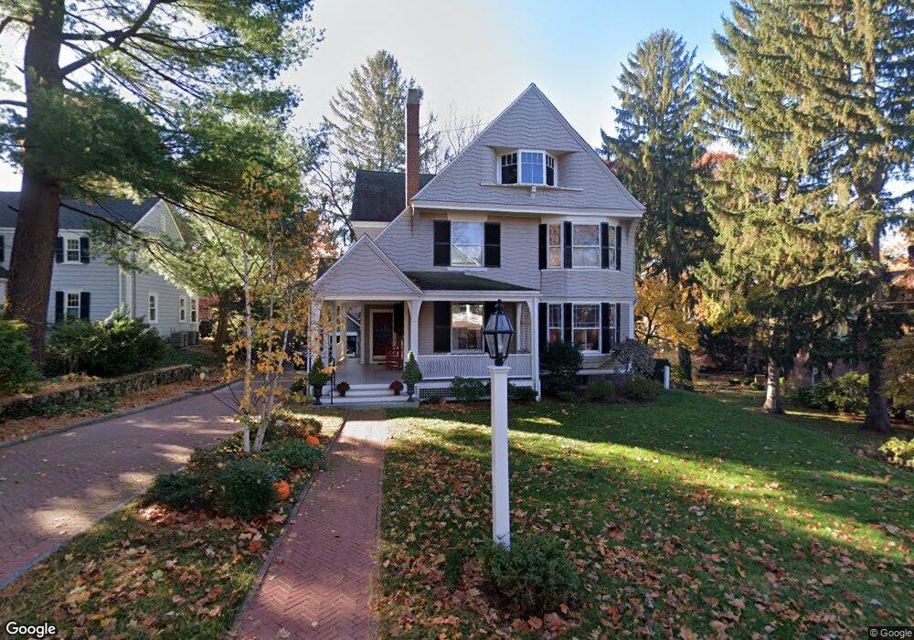 15 Herrick St, Winchester, MA 01890 - photo 1