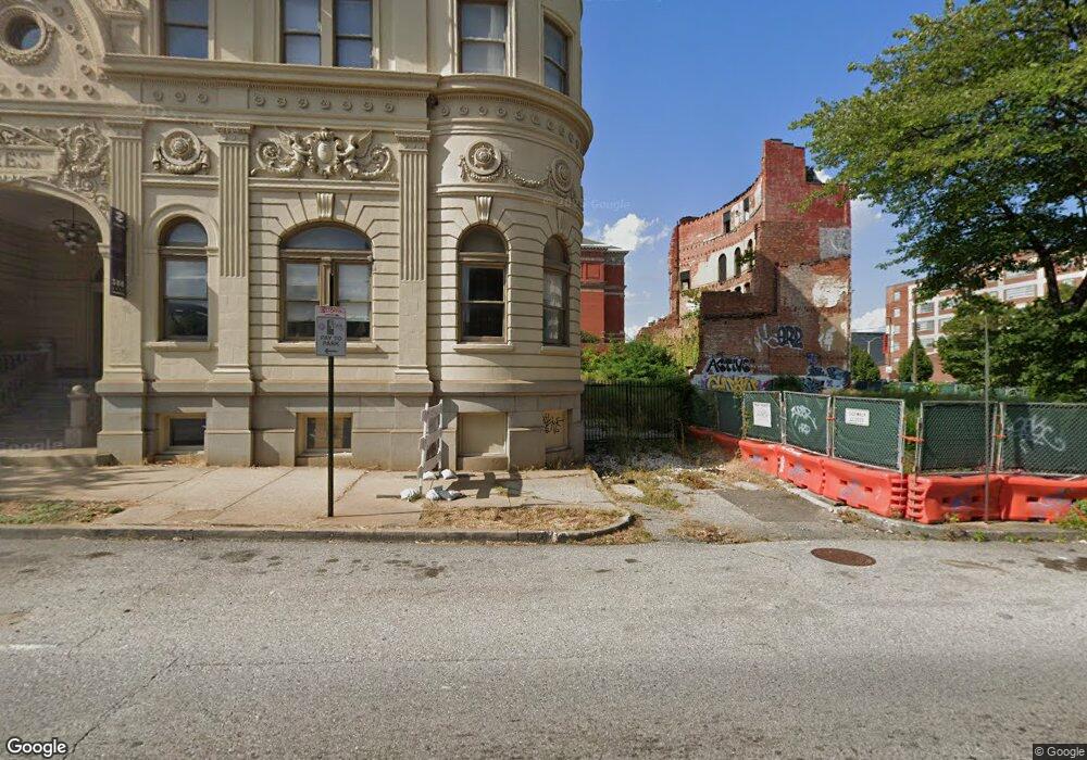 304 W Franklin St, Baltimore, MD 21201 - photo 1