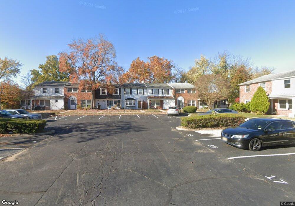11 Radnor Ct, Willingboro, NJ 08046 - photo 1