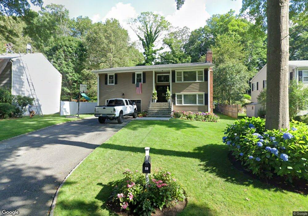 33 Windsor Ln, Cos Cob, CT 06807 - photo 1