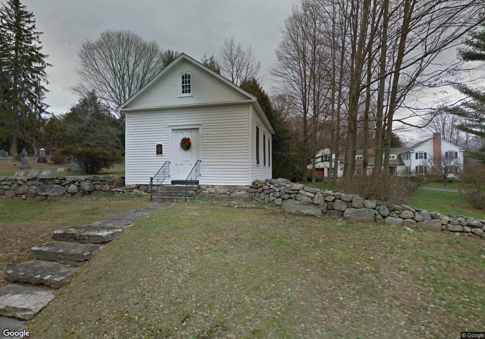 11 Barnegat Rd, New Canaan, CT 06840 - photo 1